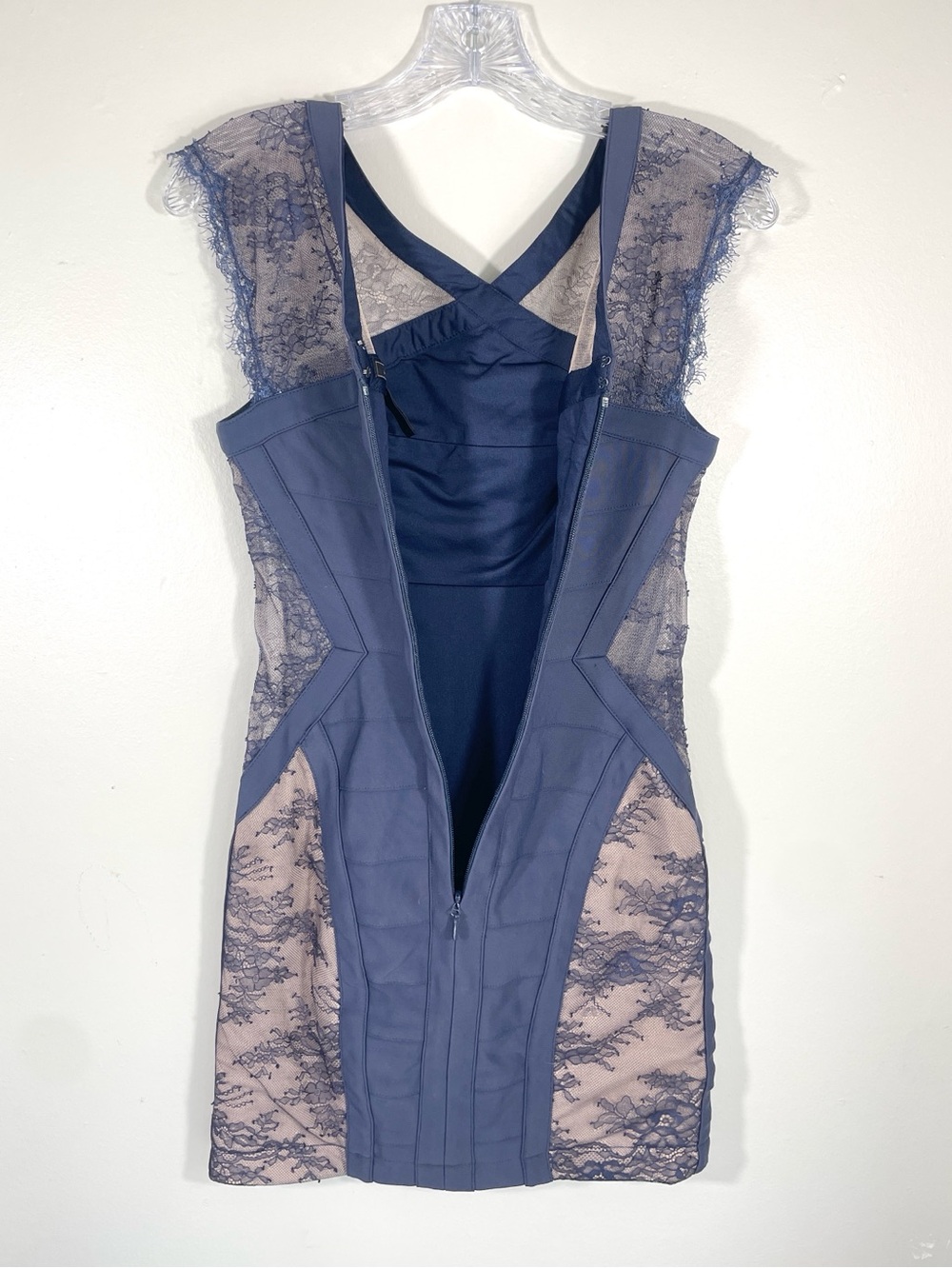 BCBG Max Azria Navy Lace Bandage Bodycon Cocktail Dress - Picture 4 of 12